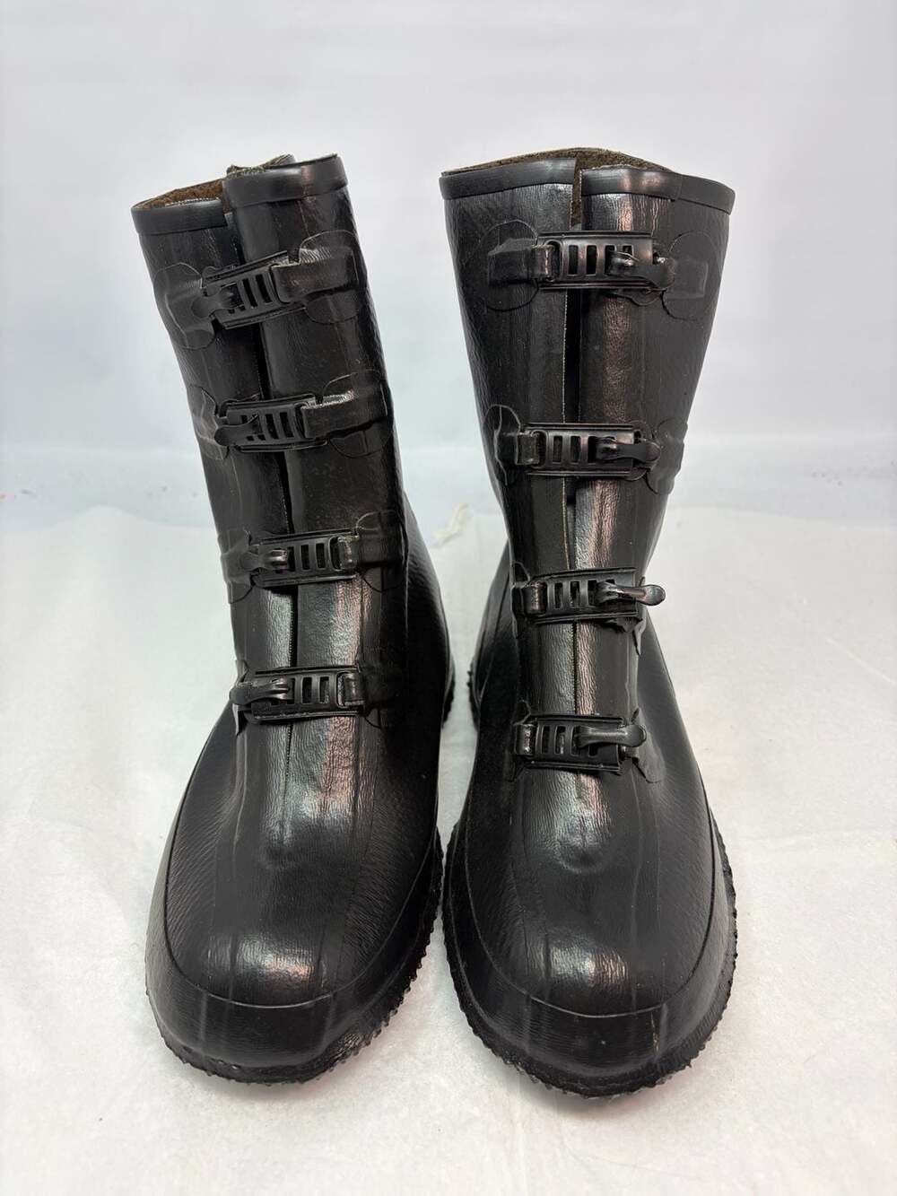Vintage B.F. Goodrich Zipperless 4 Buckle Rubber Rain Overshoes Galoshes kids 1